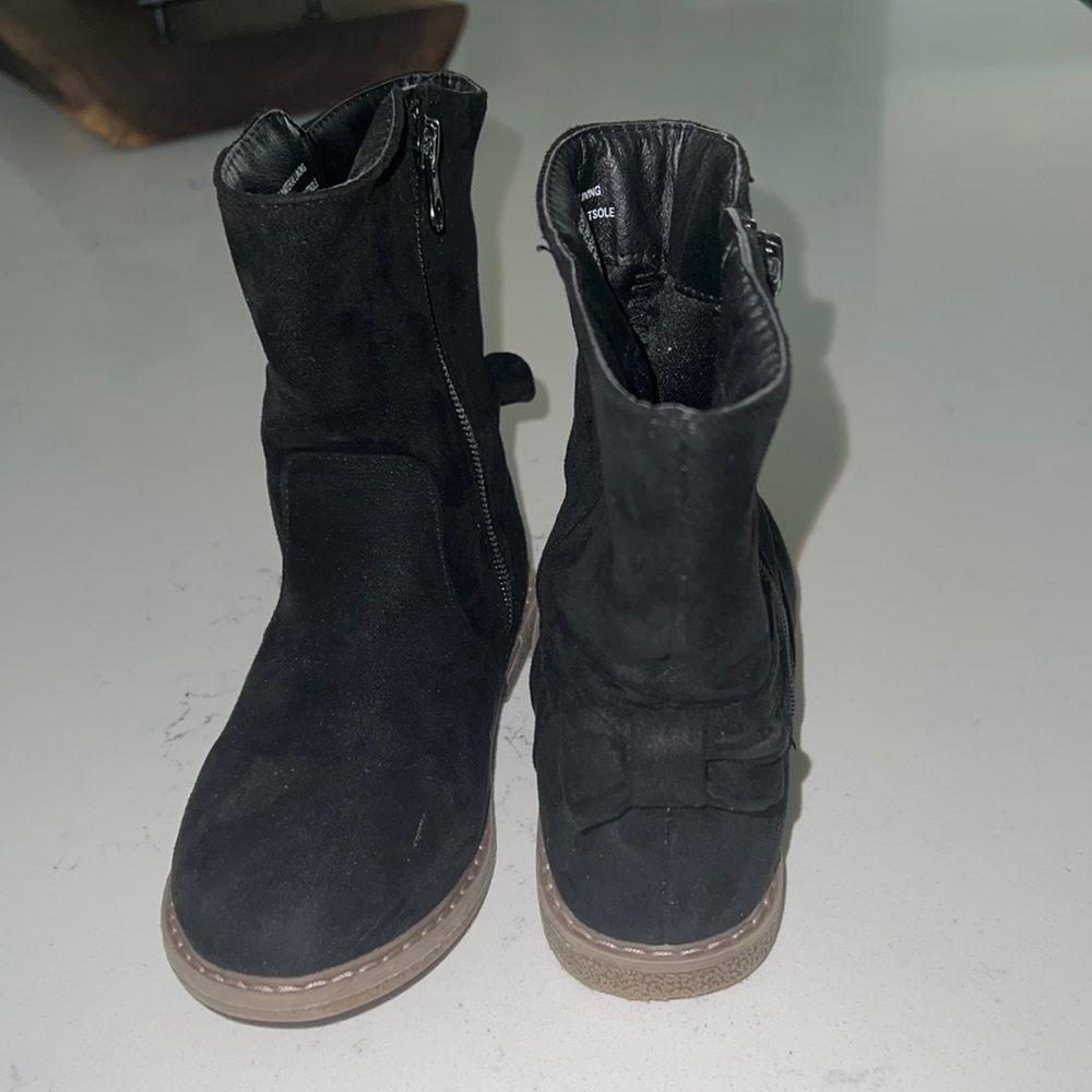 Girls Cat & Jack Boots with Bow